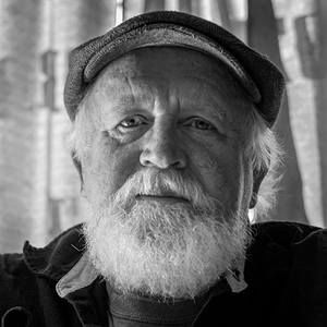 Meet your Posher, Larry